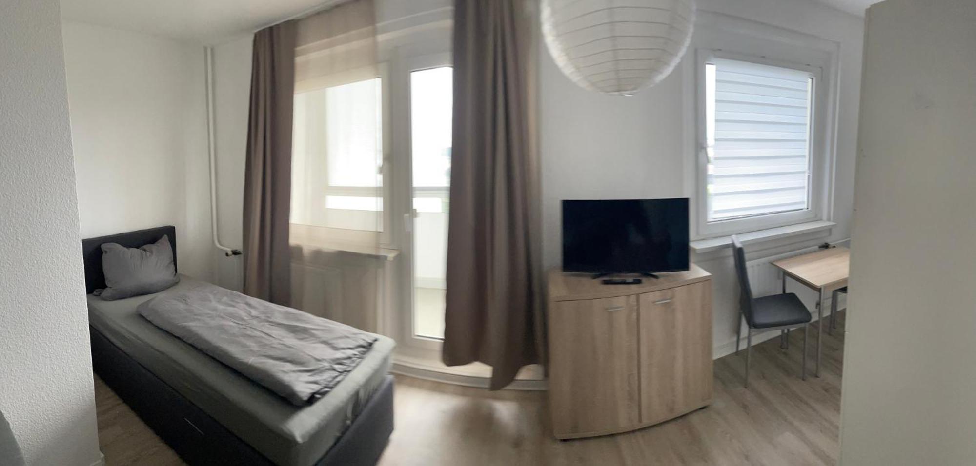 Max Appartements ノイブランデンブルク エクステリア 写真
